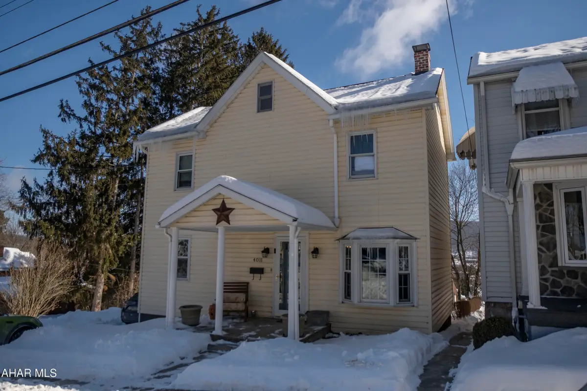 4011 Ridge Avenue, Altoona, PA 16602 - #1