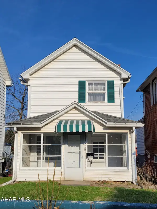 516 Crawford Avenue, Altoona, PA 16602