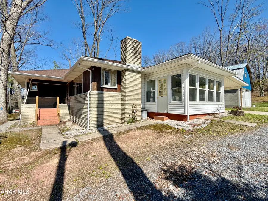 624 Raystown Road, Everett, PA 15537 - #3