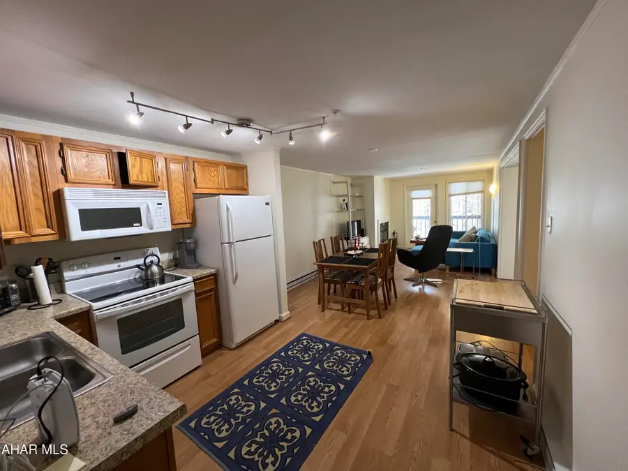 143 E Valley Point Lane, Claysburg, PA 16625 - #3