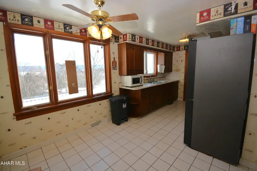 875 Davis Road, Altoona, PA 16601 - #3