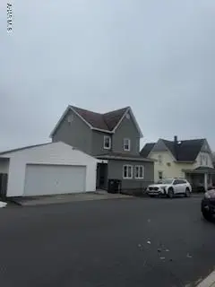 1506 N 8th Avenue, Altoona, PA 16601