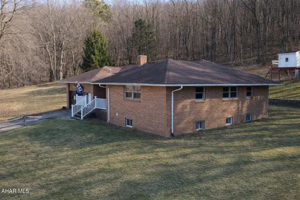 119 Milling Drive, Johnstown, PA 15906