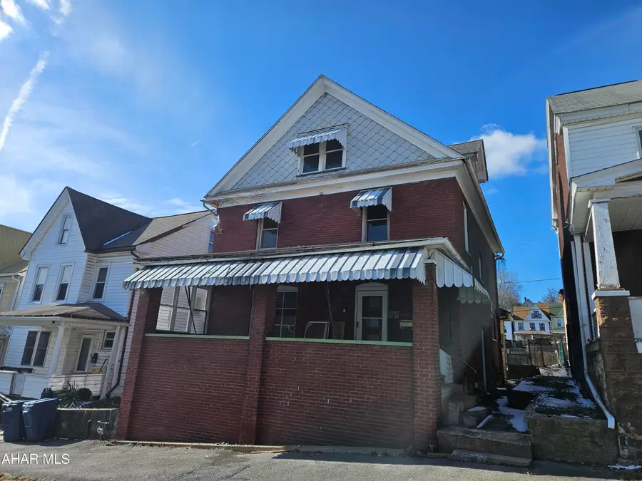 308 Cherry Avenue, Altoona, PA 16601 - #3