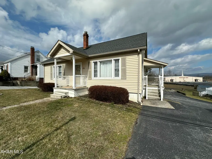 294 Maple Hollow Road, Duncansville, PA 16635 - #2