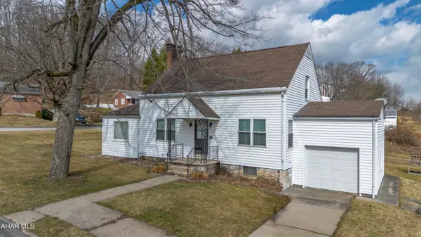 2714 3rd Street, Altoona, PA 16601