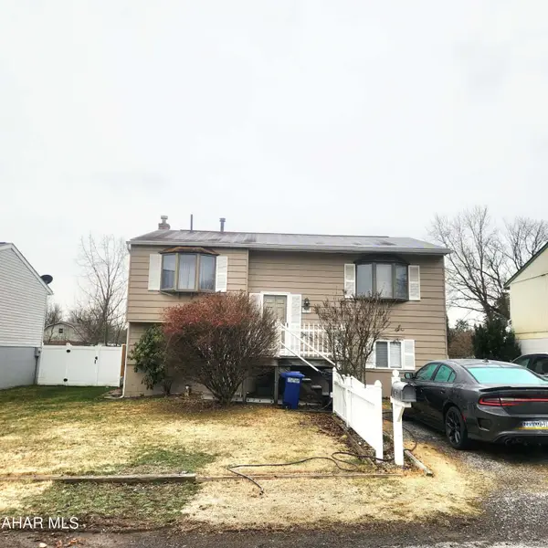 1506 W Logan Street, Bellwood, PA 16617