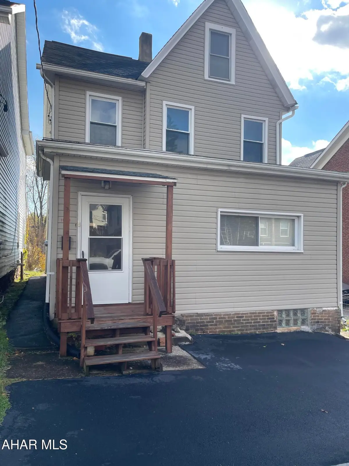 1009 22nd Avenue, Altoona, PA 16601 - #1
