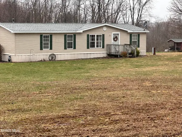 458 Gates Road, Fallentimber, PA 16639