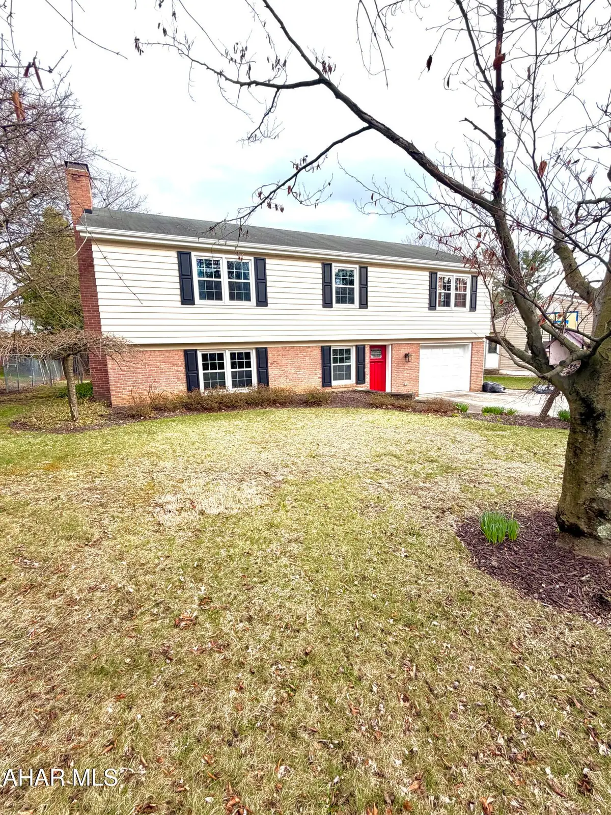 3150 Sylvan Heights Drive, Hollidaysburg, PA 16648 - #1