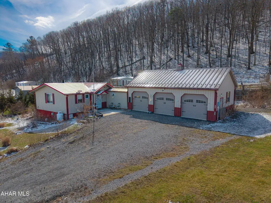 5722 Allegheny Road, Manns Choice, PA 15550 - #3