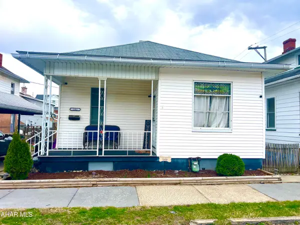 102 W 13th Avenue, Altoona, PA 16601