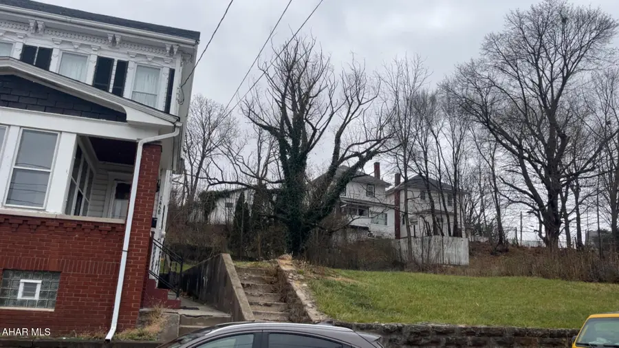 1454 Washington Avenue, Altoona, PA 16601 - #2