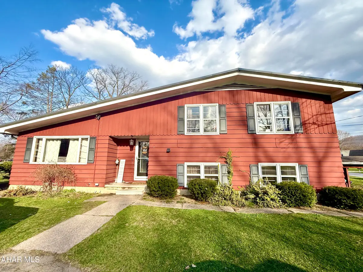 999 Maple Lane, Tyrone, PA 16686 - #1