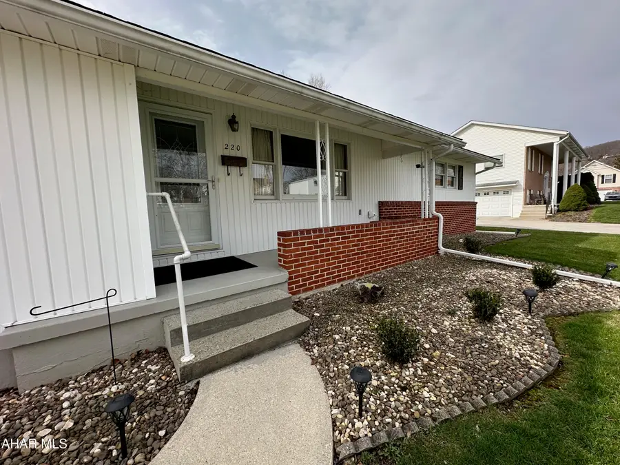 220 E Simpson Street, Bedford, PA 15522 - #2