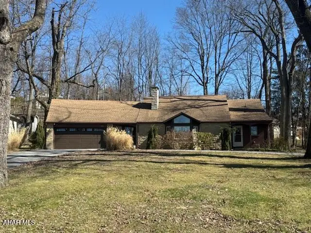 322 Pennsylvania Street, Altoona, PA 16602 - #1