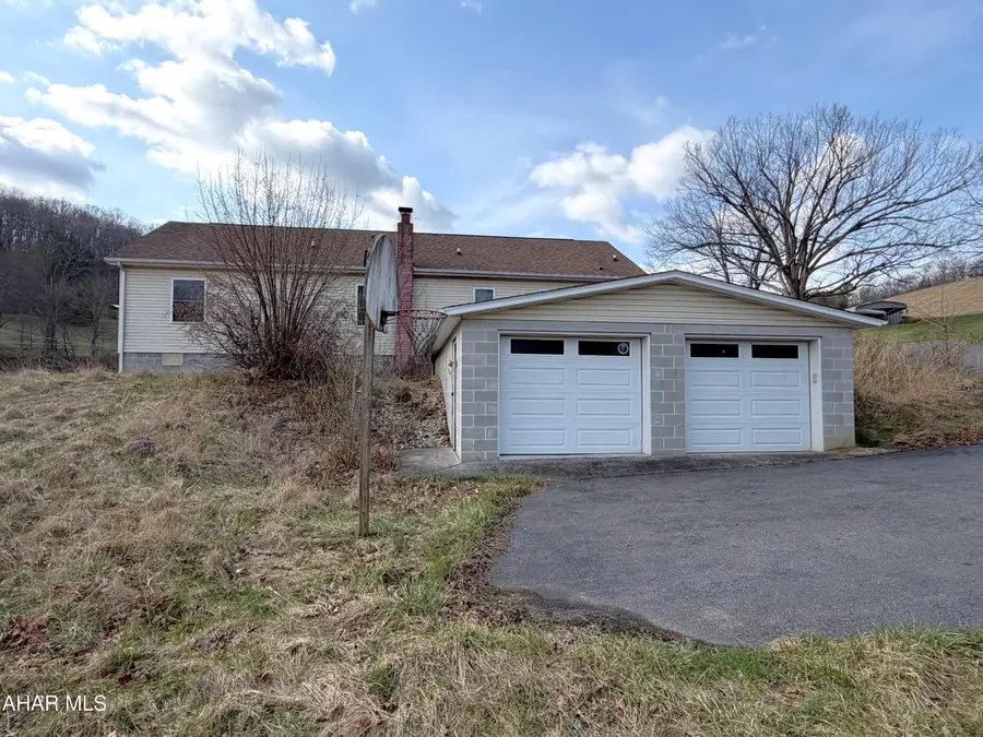 128 Patio Lane, Hyndman, PA 15545 - #2