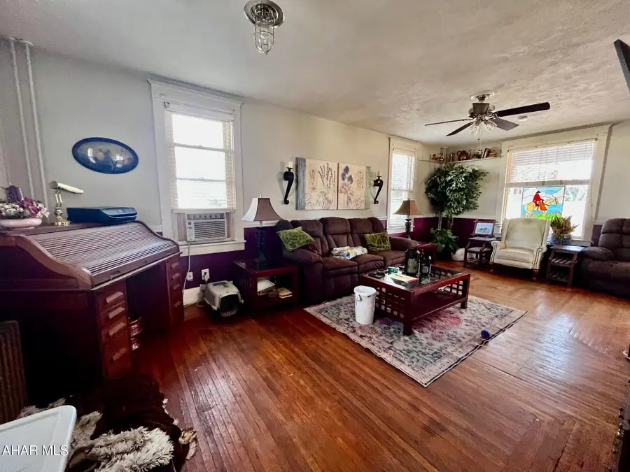 4077 Woodbury Pike, Woodbury, PA 16695 - #2