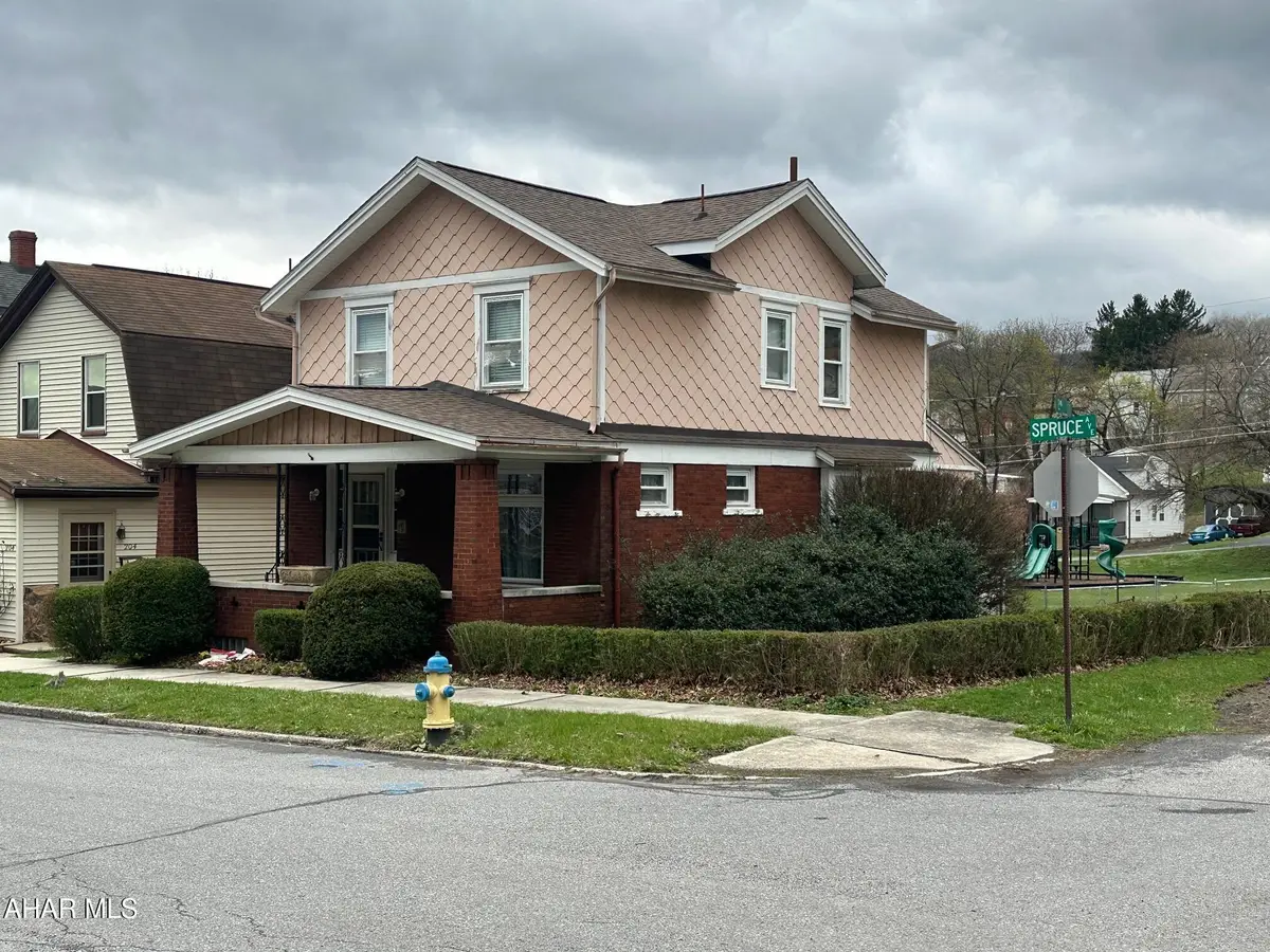 200 Spruce Avenue, Altoona, PA 16601 - #1