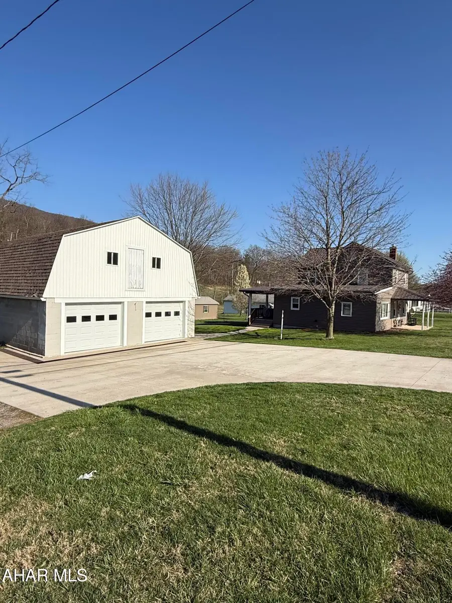 2391 Raystown Road, Everett, PA 15537 - #2