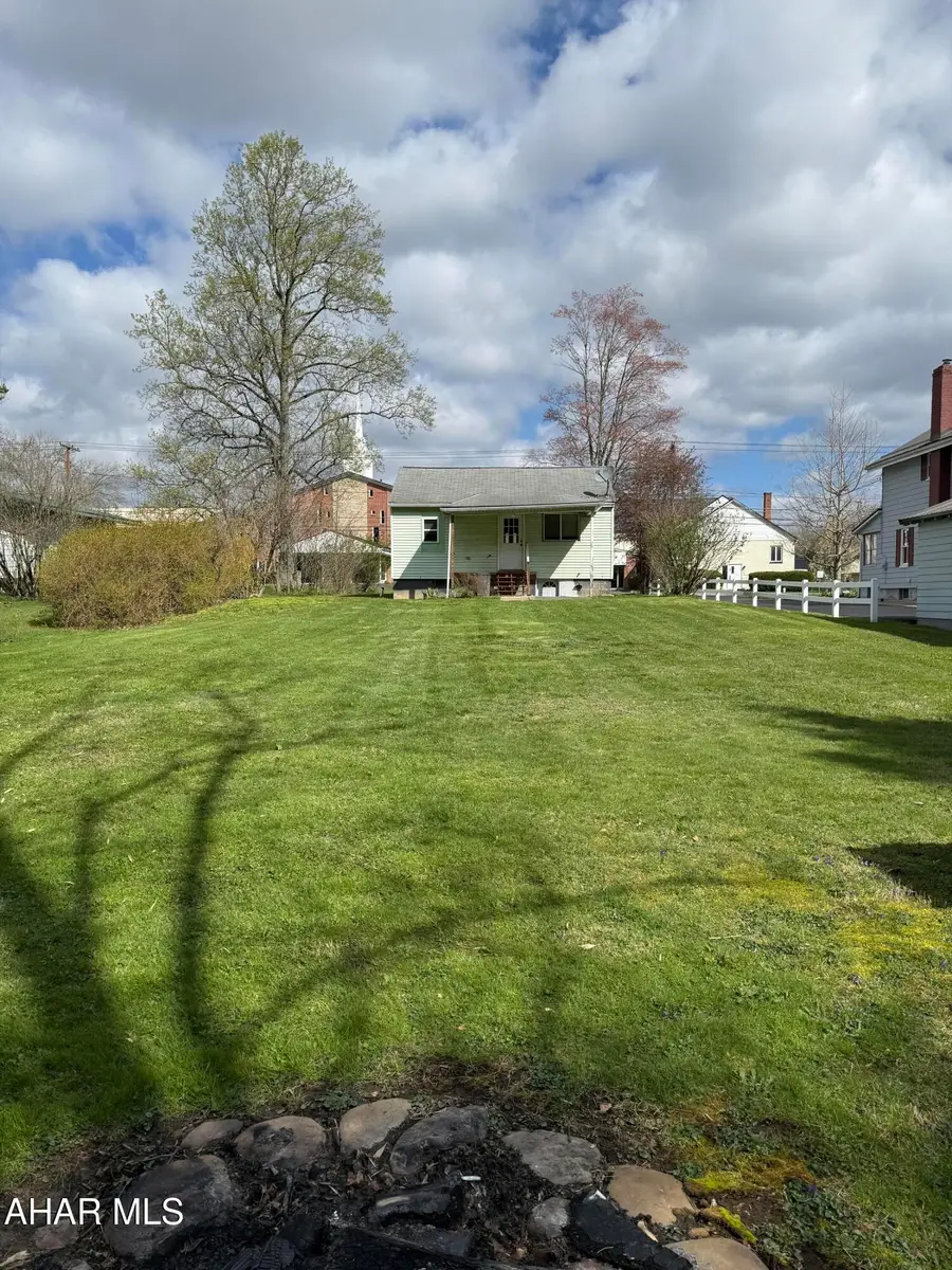 1133 Foot Of Ten Road, Duncansville, PA 16635 - #3