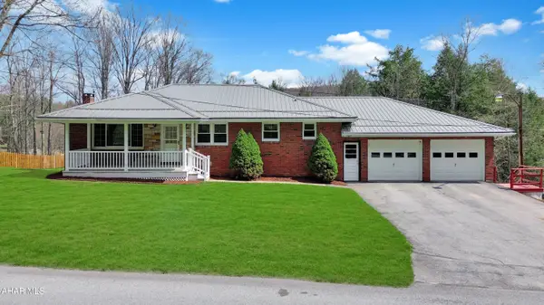 1327 Allie Buck Road, Nanty-Glo, PA 15943