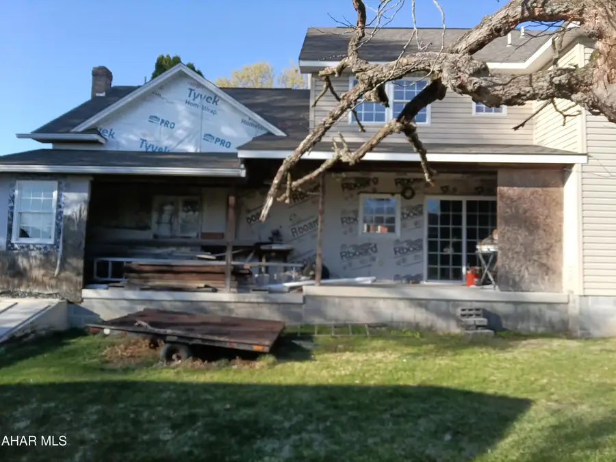 114 E Penn Street, Martinsburg, PA 16662 - #3