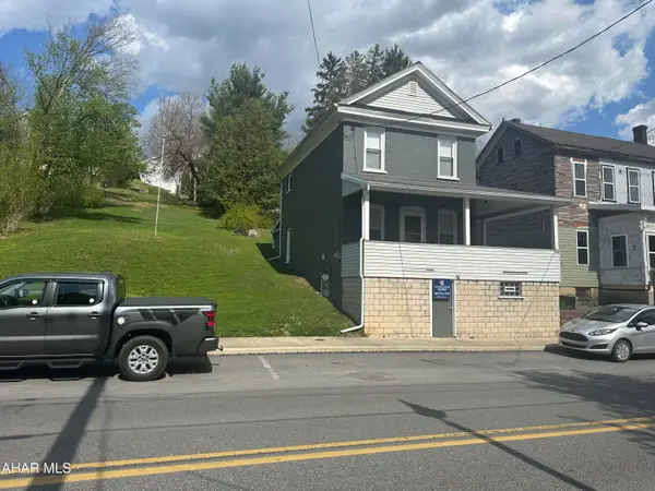522 N Juniata Street, Hollidaysburg, PA 16648