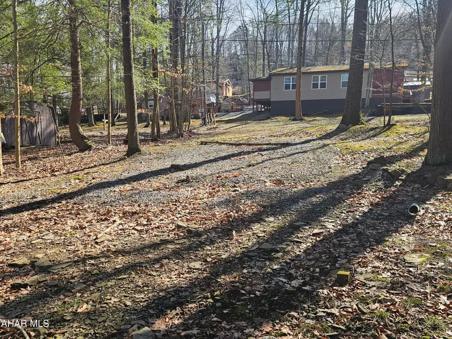 395 Dutch Run Oval, Flinton, PA 16640 - #2