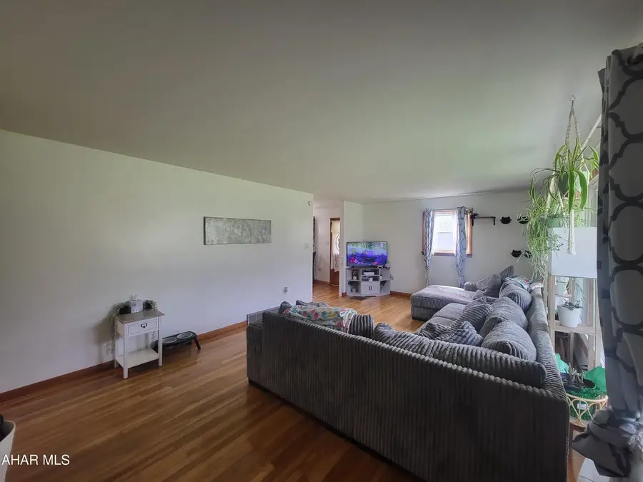 168 Indiana Drive, Altoona, PA 16602 - #3