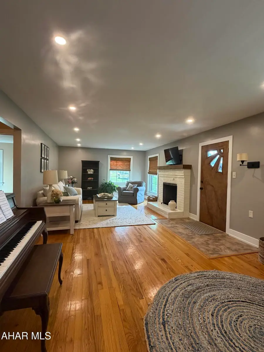 176 Devon Drive, Hollidaysburg, PA 16648 - #3