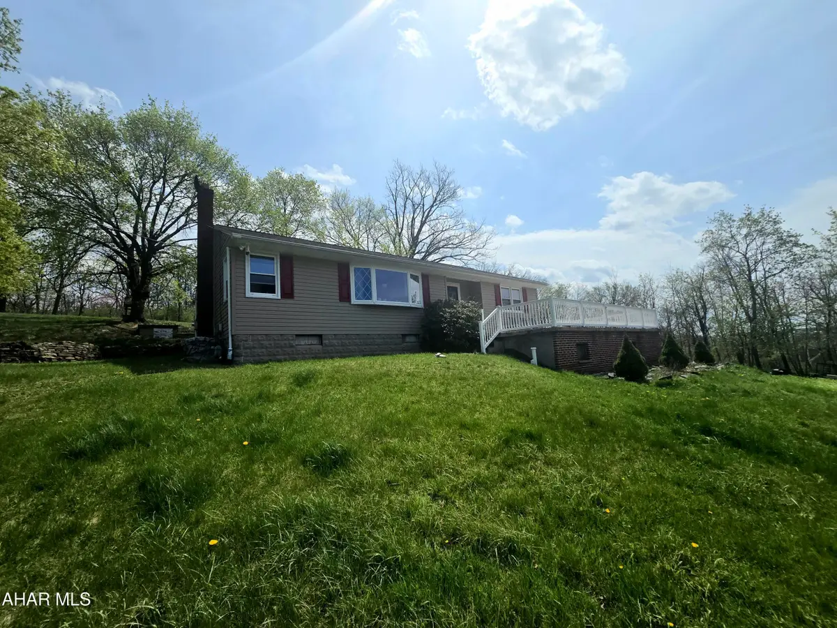 450 Grandview Road, Altoona, PA 16601 - #1