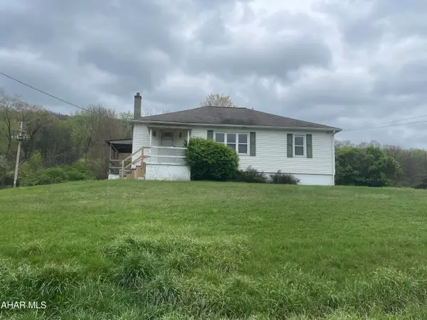 1106 Townview Lane, Claysburg, PA 16625