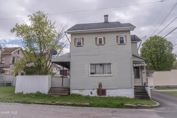 409 2nd Street, Altoona, PA 16602