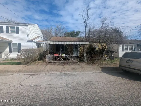 1602 16th Avenue, Beaver Falls, PA 15010
