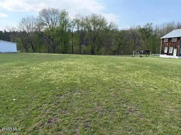 3880 Pitt Street, Schellsburg, PA 15559