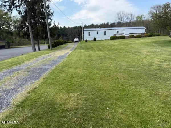 3890 Pitt Street, Schellsburg, PA 15559