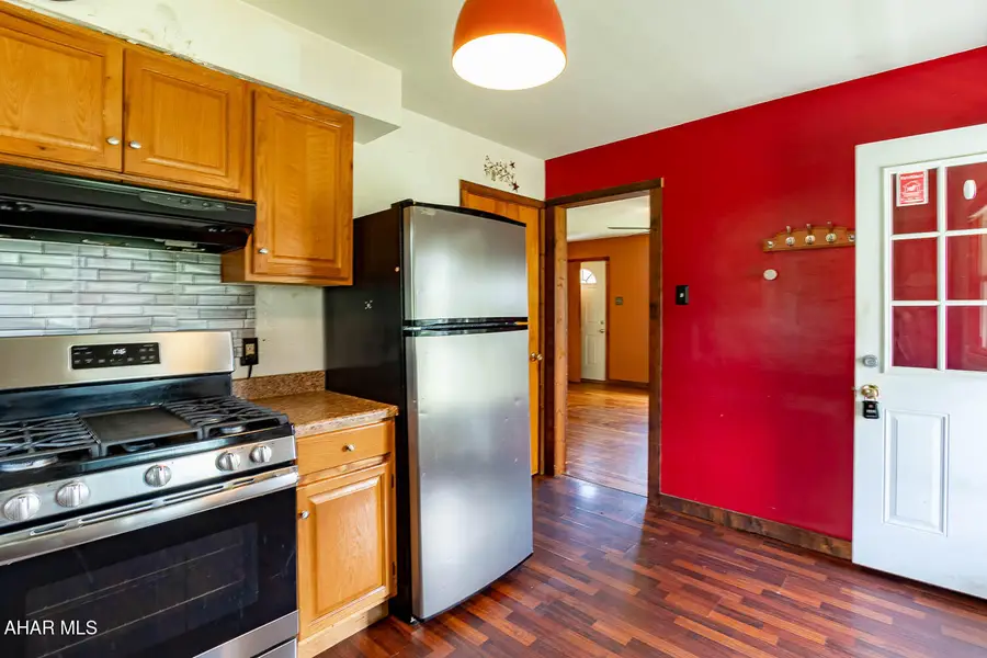 504 E Walton Avenue, Altoona, PA 16602 - #2