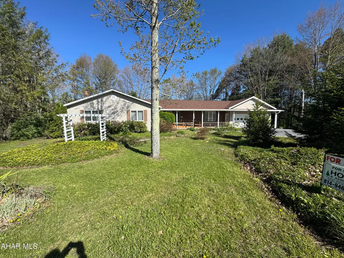 2052 Columbia Street, Loretto, PA 15940 - #1