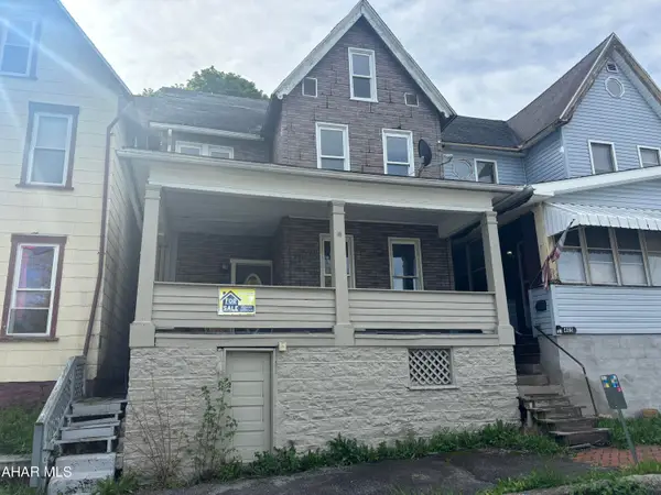 403 1st Avenue, Altoona, PA 16602