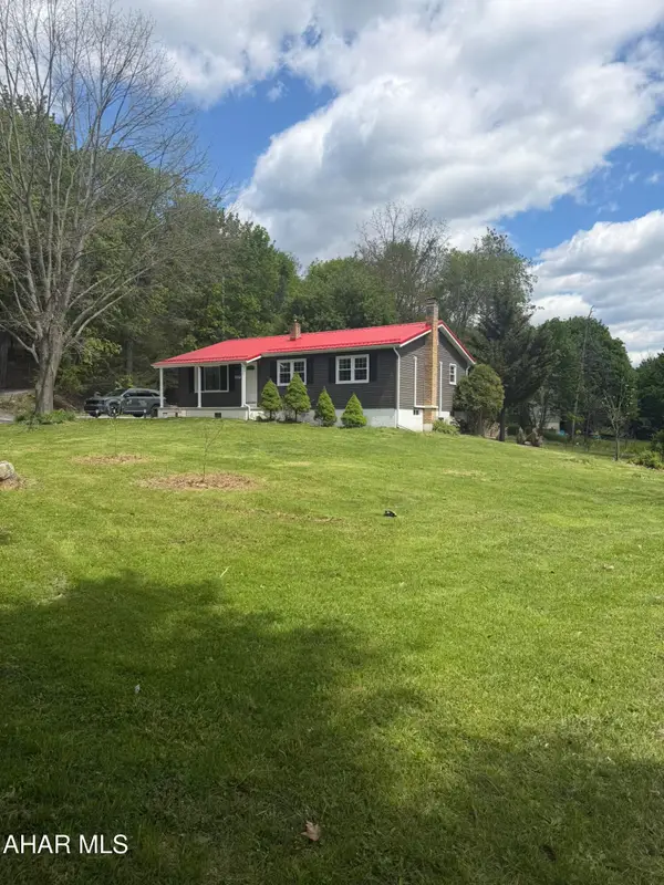 3269 Gwin Road, Altoona, PA 16601