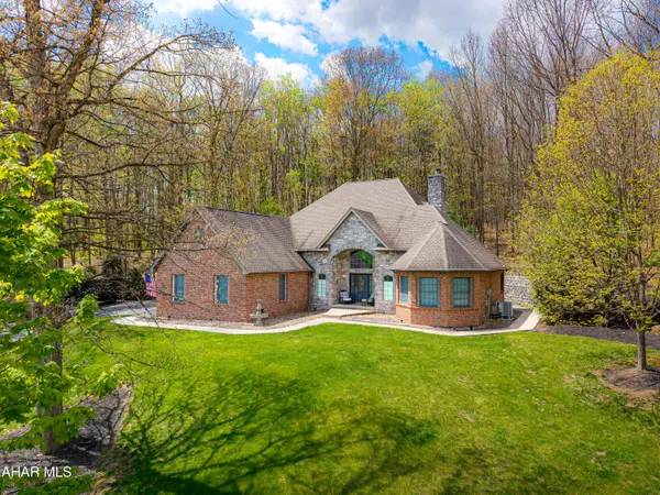 144 Lemic Drive, New Paris, PA 15554