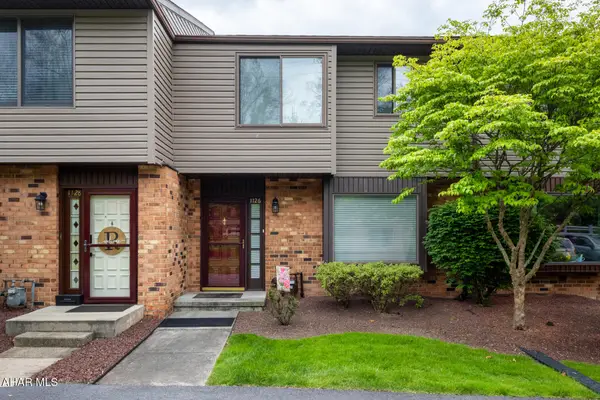 1126 Fairway Townhouse Lane, Hollidaysburg, PA 16648