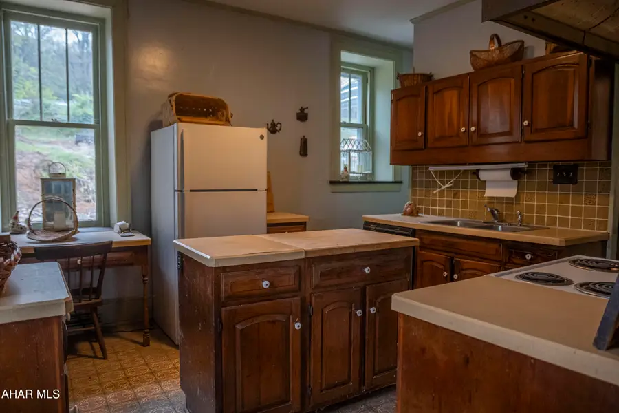 1534 Frankstown Road, Hollidaysburg, PA 16648 - #2