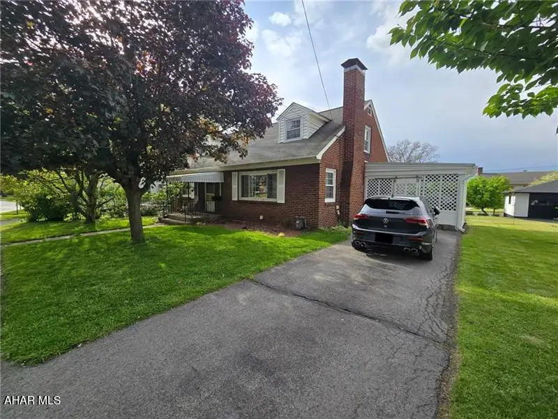 503 Garber Street, Hollidaysburg, PA 16648 - #2