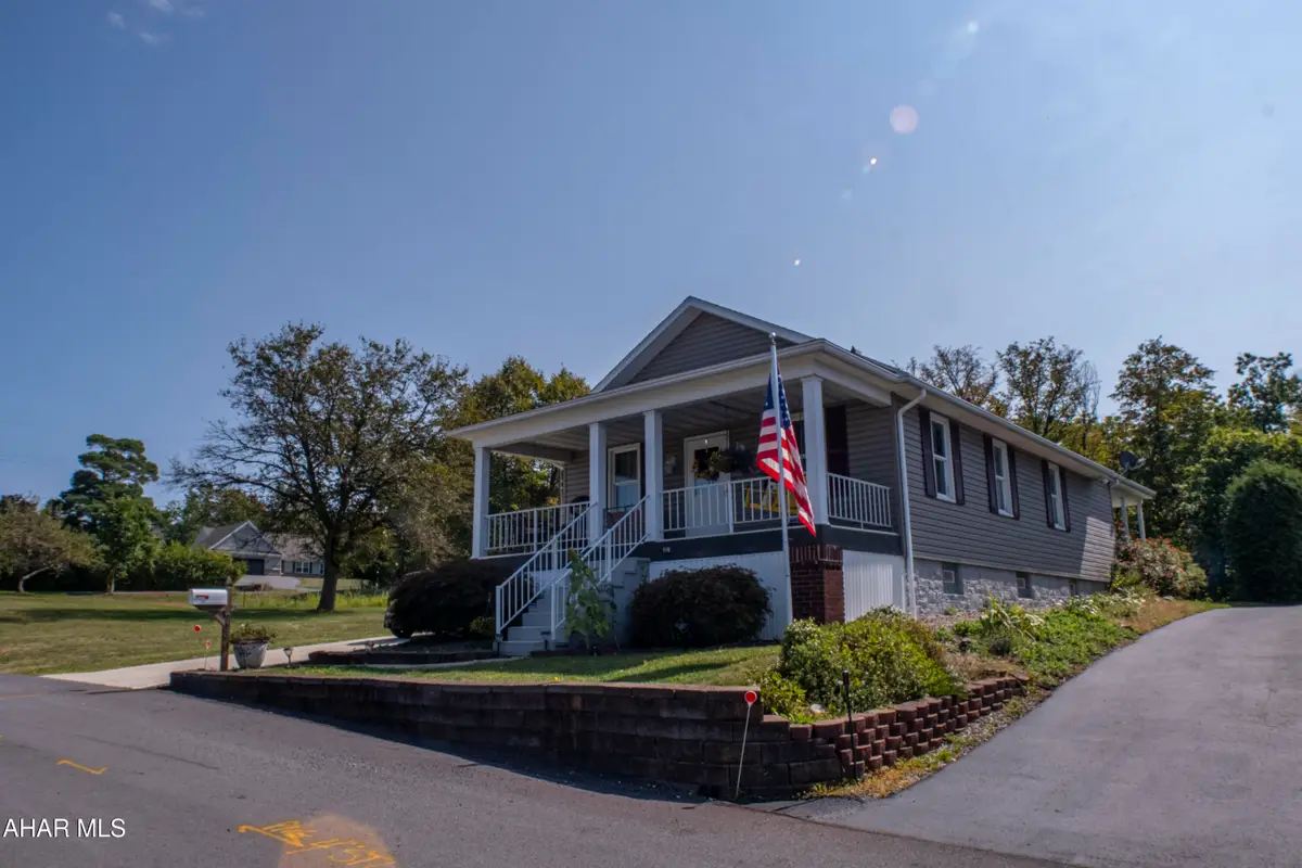 713 George Avenue, Altoona, PA 16602 - #1