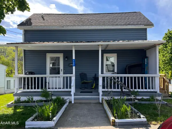732 Sugar Street, Roaring Spring, PA 16673