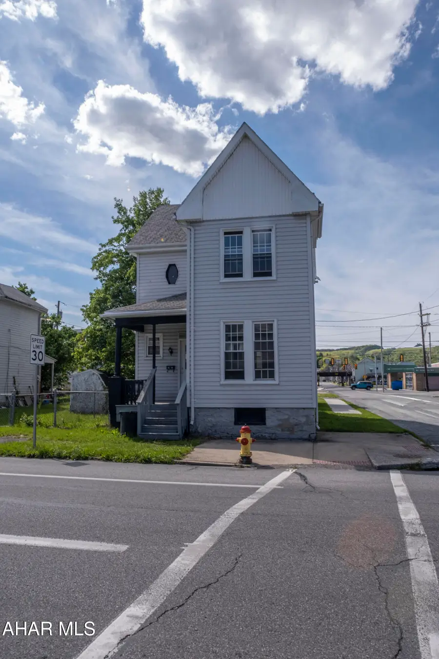 2400 7th Avenue, Altoona, PA 16602 - #3