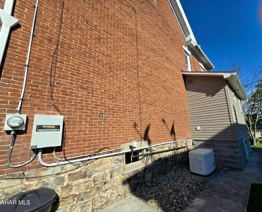 523 Pine Street, Hollidaysburg, PA 16648 - #2