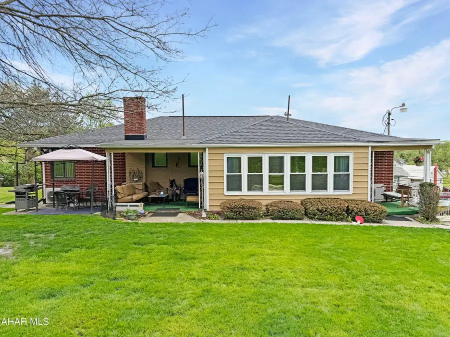 3015 Graham Avenue, Windber, PA 15963 - #2